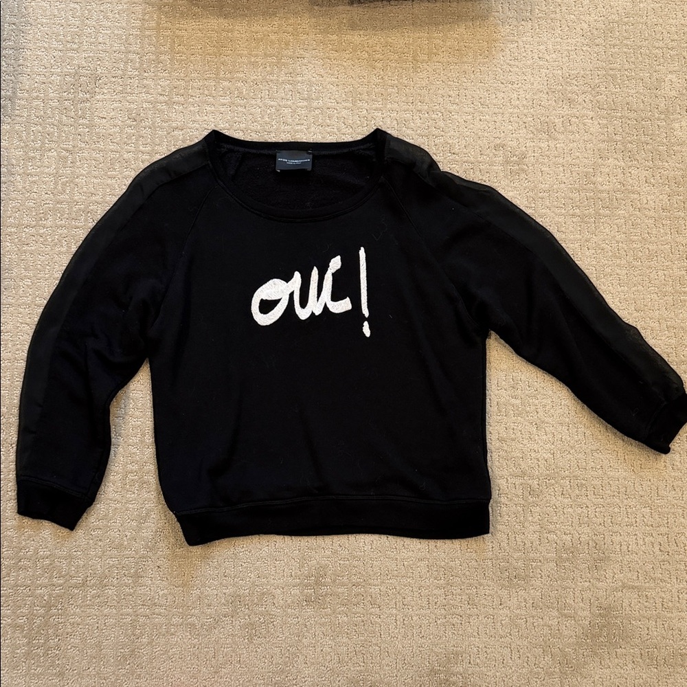 Chic Black Sweater With White Script - image 1
